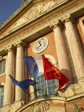 Photo TOULOUSE by VIET - Place du capitole
