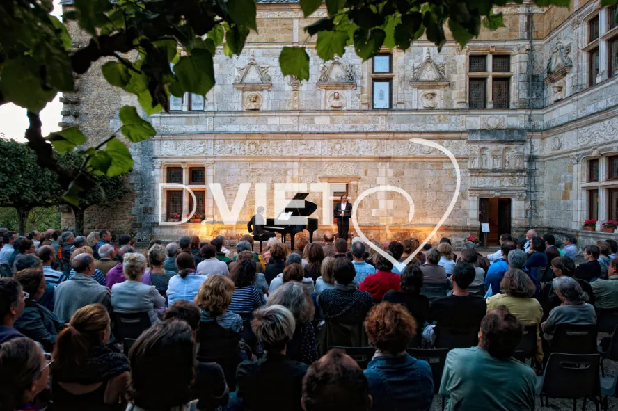 Photo TOULOUSE by VIET - Chateau de Montal