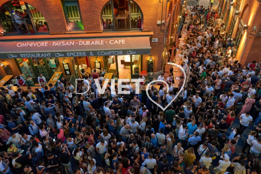 Photo TOULOUSE by VIET - Nocturne Marche Victor Hugo