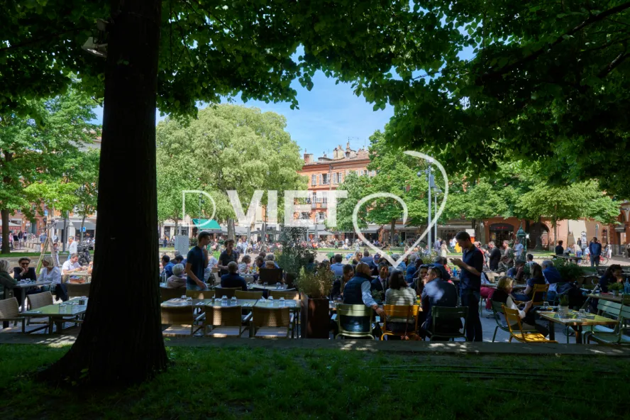 Photo TOULOUSE by VIET - Terasse place saint georges