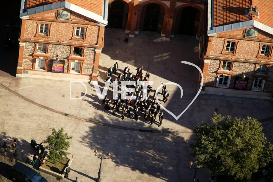 Photo TOULOUSE by VIET - Halle aux grains