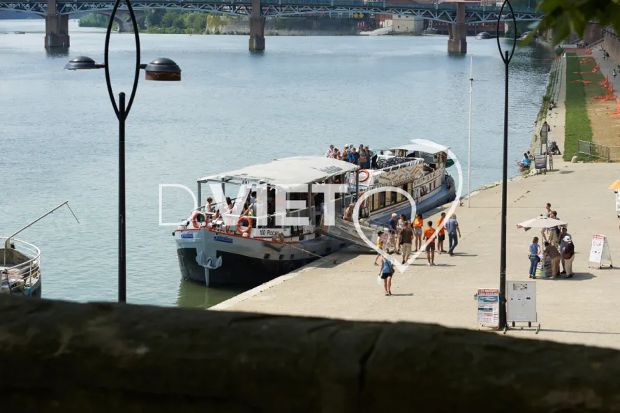 Photo TOULOUSE by VIET - Sur la garonne