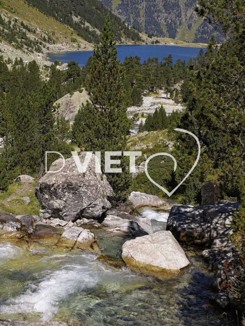 Photo TOULOUSE by VIET - Cascade eaux vives lac de gaube