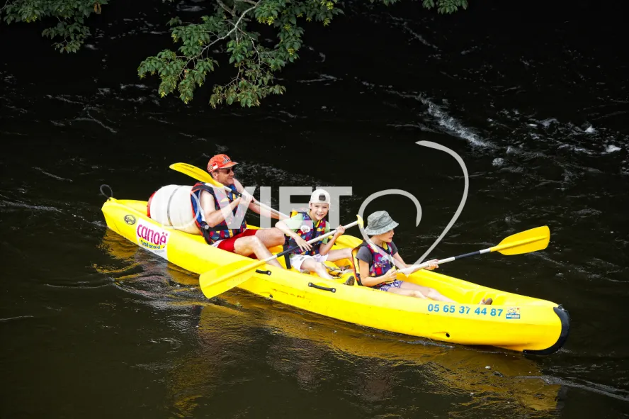 Photo TOULOUSE by VIET - Canoe sur la Dordogne lotoise