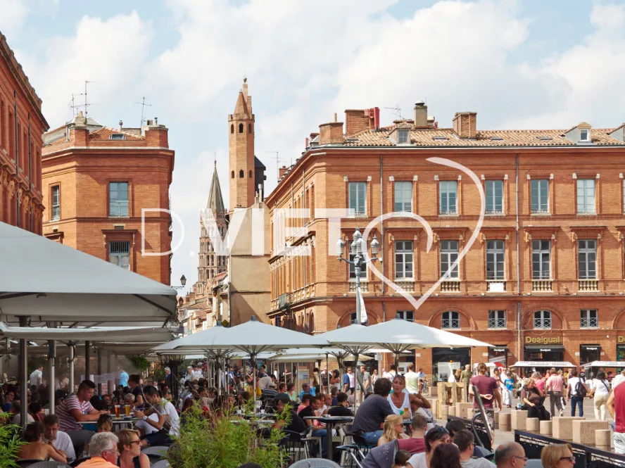 Photo TOULOUSE by VIET - Place du Capitole