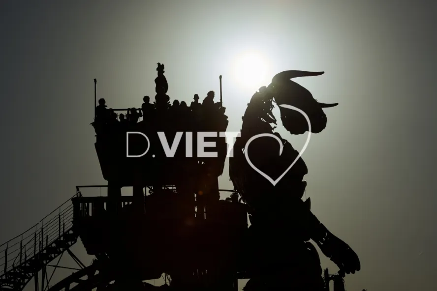 Photo TOULOUSE by VIET - LA HALLE DE LA MACHINE