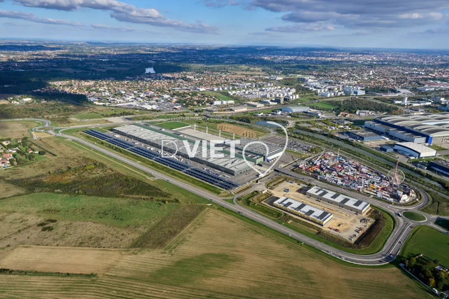 Photo TOULOUSE by VIET - MEET AIRBUS