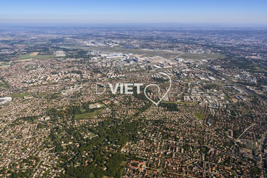 Photo TOULOUSE by VIET - TOURNEFEUILLE