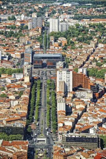Photo TOULOUSE by VIET - All&eacute;es Jean Jaur&egrave;s