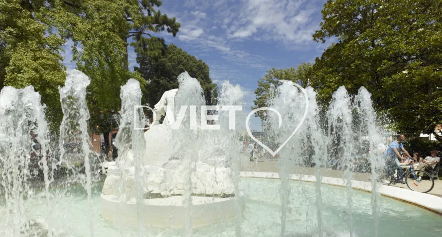 Photo TOULOUSE by VIET - Place wilson