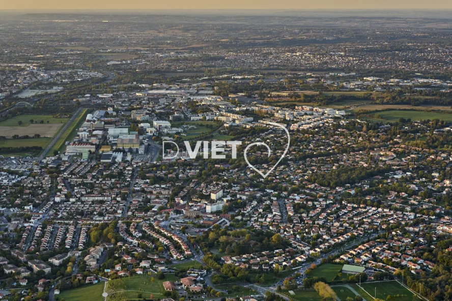 Photo TOULOUSE by VIET - VIDAILHAN