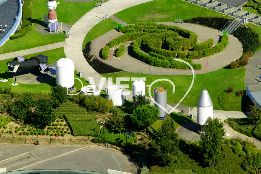Photo TOULOUSE by VIET - Cité de l'espace