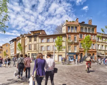 Photo TOULOUSE by VIET - Place de la Daurade