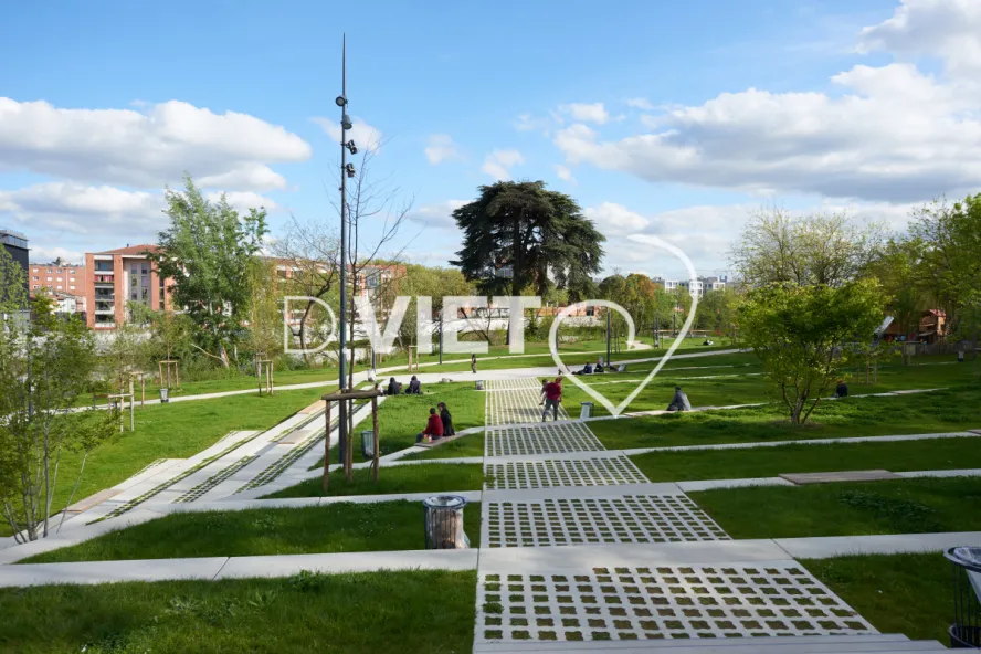 Photo TOULOUSE by VIET - Bord de Garonne