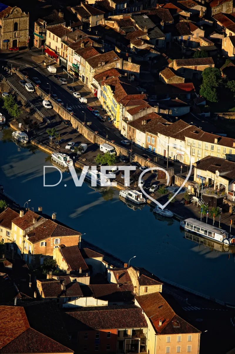 Photo TOULOUSE by VIET - Condom