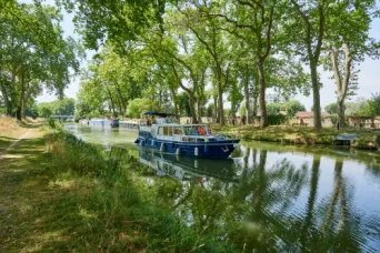 Photo TOULOUSE by VIET - Bateau sur canal du midi