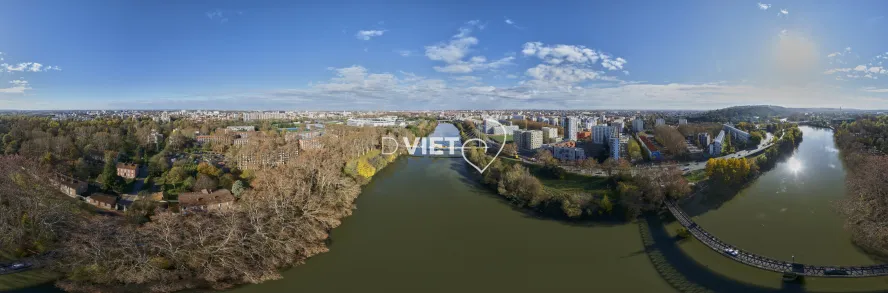 Photo TOULOUSE by VIET - GARONNE RAMIER EMPALOT