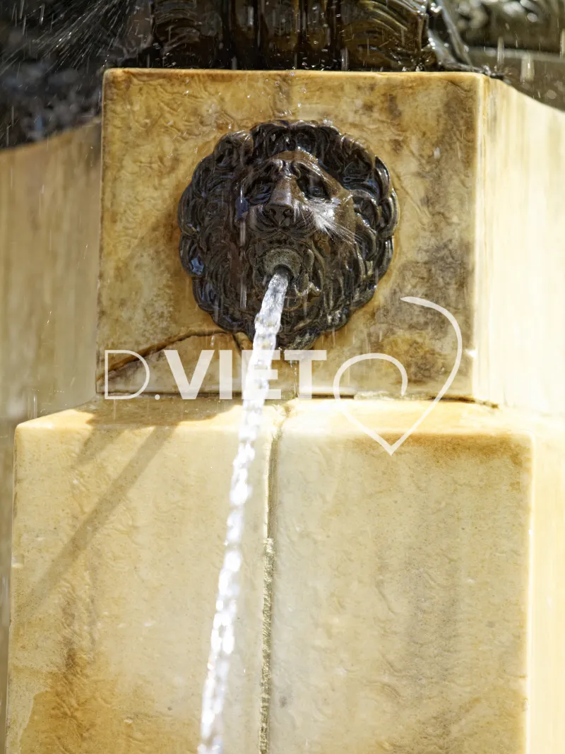 Photo TOULOUSE by VIET - La fontaine de la Trinité