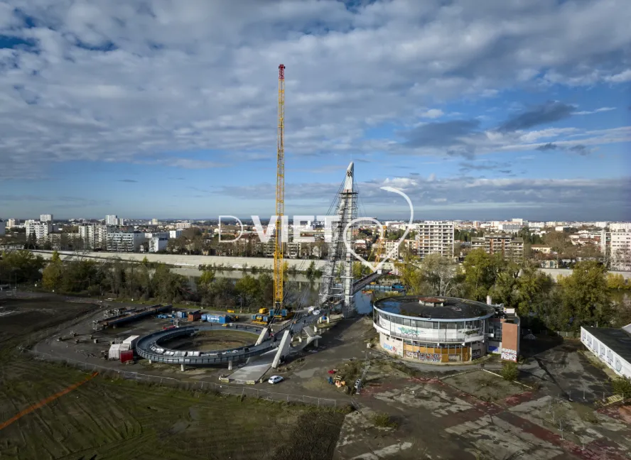 Photo TOULOUSE by VIET - passerelle RAPAS