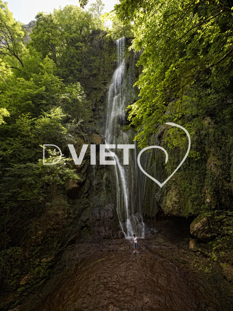 Photo TOULOUSE by VIET - cascade