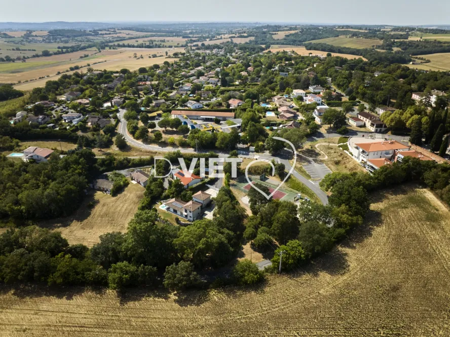 Photo TOULOUSE by VIET - AIGREFEUILLE Habitat Pavillonnaire
