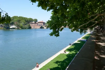 Photo TOULOUSE by VIET - les bords de garonne