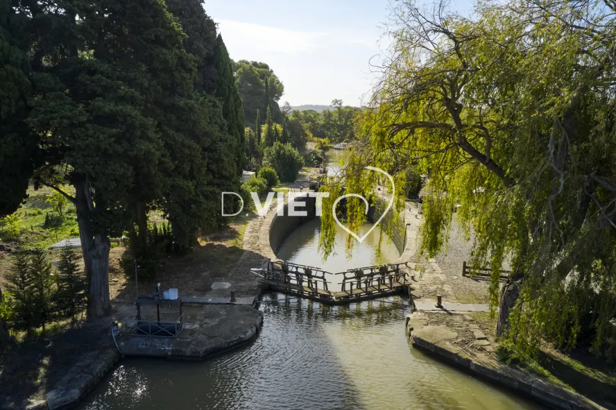 Photo TOULOUSE by VIET - ECLUSE 55