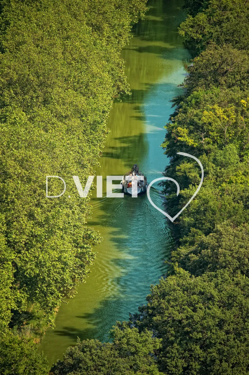 Photo TOULOUSE by VIET - Canal du Midi Montesquieu lauraguais