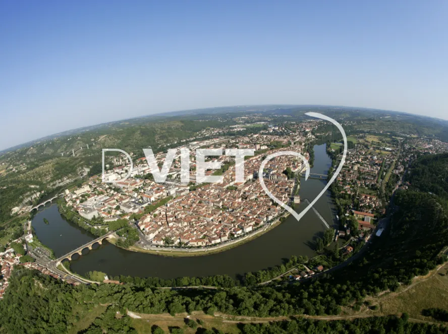 Photo TOULOUSE by VIET - 46 CAHORS N44°265141 E001°26184 ©VIET 361.com