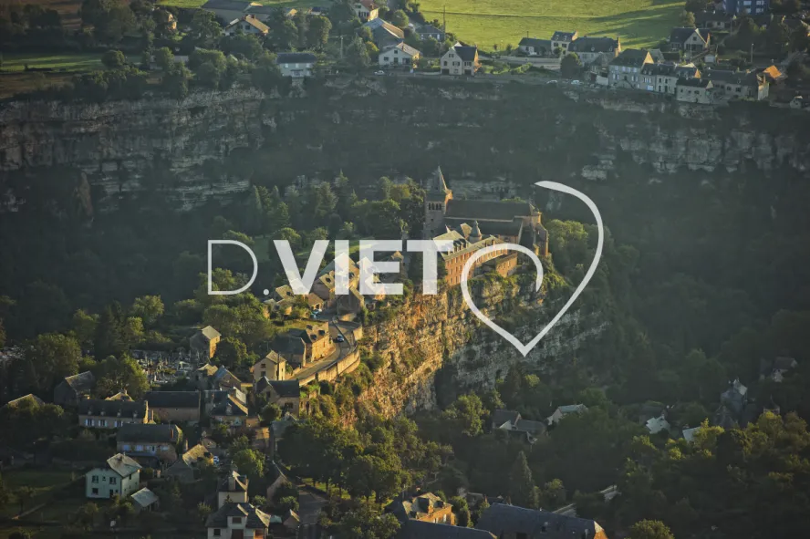 Photo TOULOUSE by VIET - Le trou de Bozouls