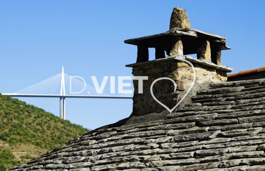 Photo TOULOUSE by VIET - Viaduc de Millau