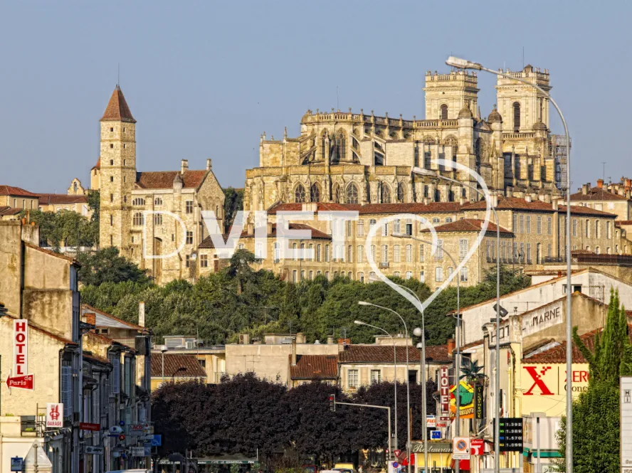 Photo TOULOUSE by VIET - AUCH