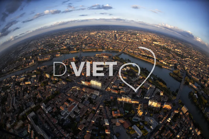 Photo TOULOUSE by VIET - Garonne