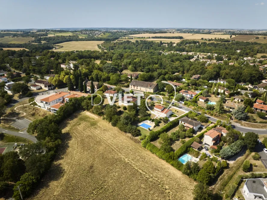 Photo TOULOUSE by VIET - AIGREFEUILLE Habitat Pavillonnaire