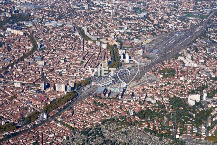 Photo TOULOUSE by VIET - MATABIAU