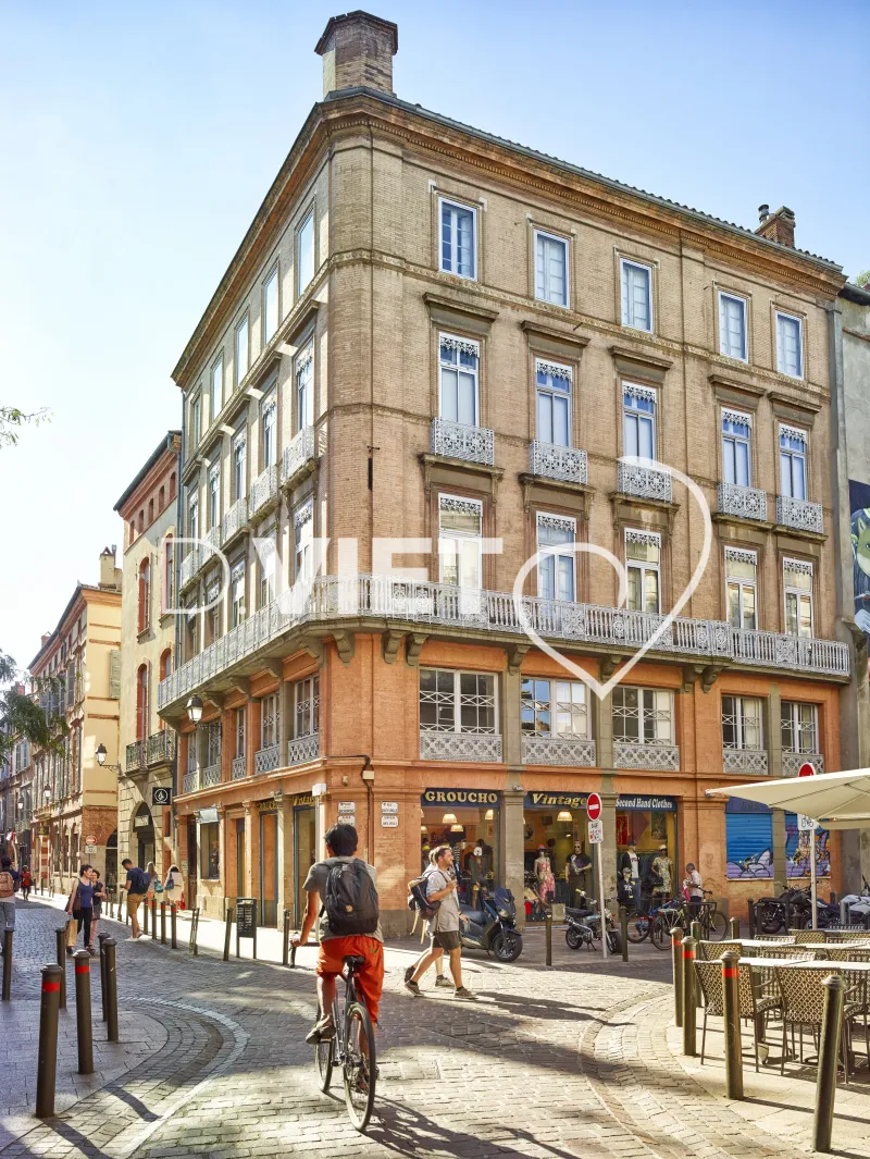 Photo TOULOUSE by VIET - Place de la bourse