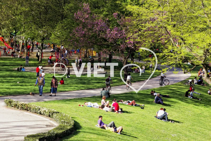 Photo TOULOUSE by VIET - Une après-midi au parc