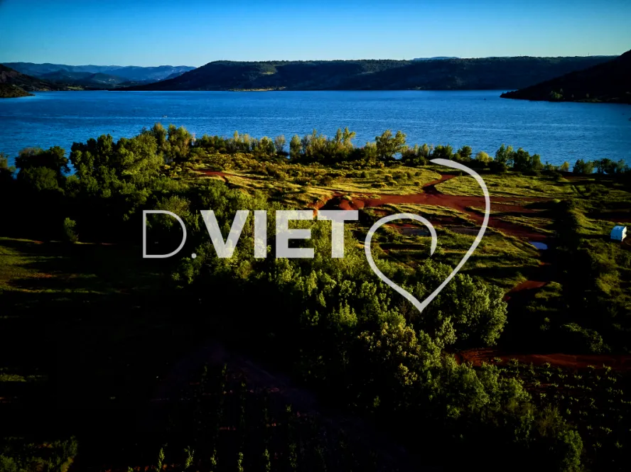 Photo TOULOUSE by VIET - LAC DU SALAGOU