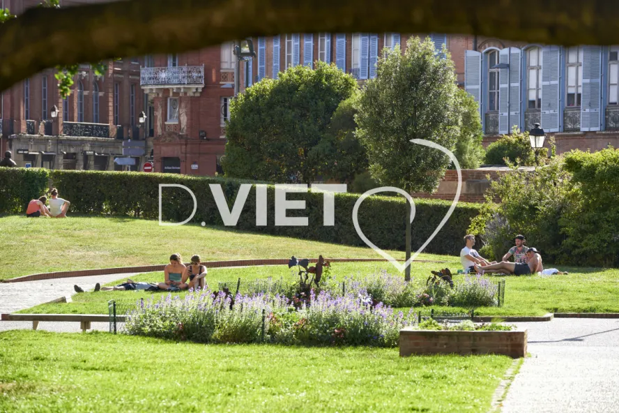 Photo TOULOUSE by VIET - Saint ETIENNE