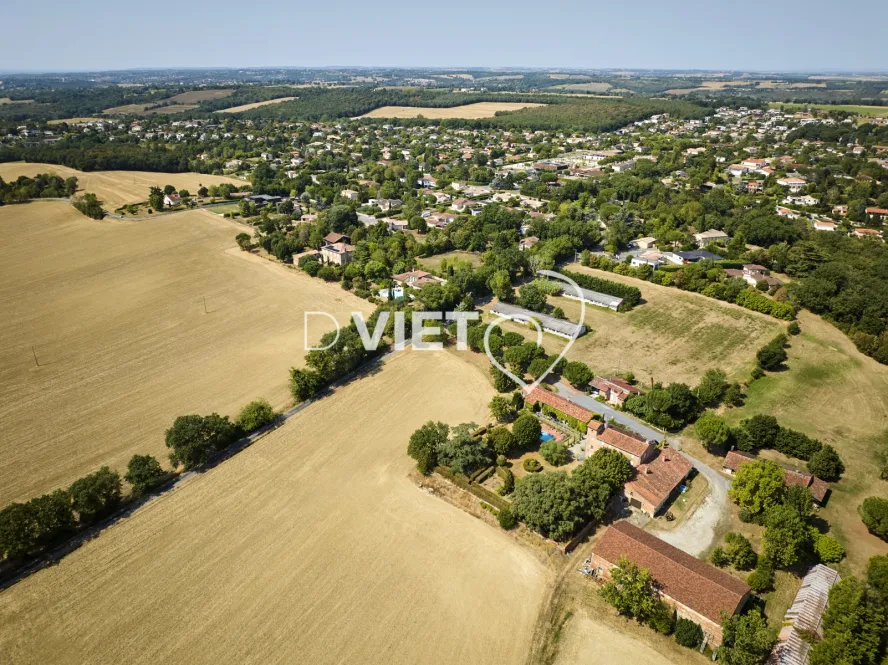 Photo TOULOUSE by VIET - MONS Habitat Pavillonnaire
