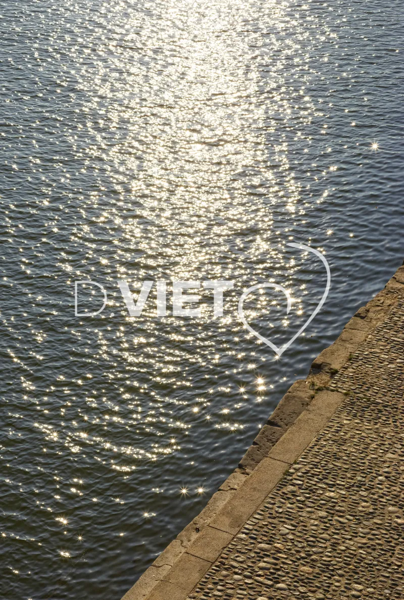 Photo TOULOUSE by VIET - Quai de la daurade