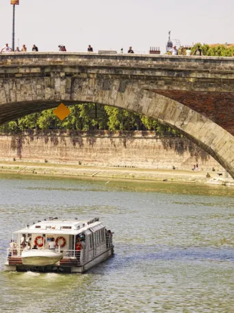 Photo TOULOUSE by VIET - Croisi&egrave;re sur la Garonne