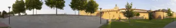 Photo TOULOUSE by VIET - Pelouse et brique aux abattoirs