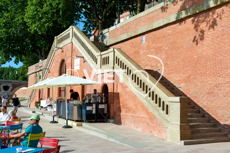Photo TOULOUSE by VIET - la guinguette au bord de l'eau