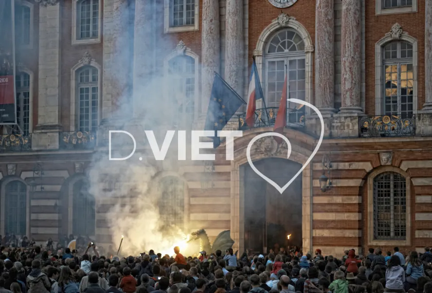 Photo TOULOUSE by VIET - capitole fete