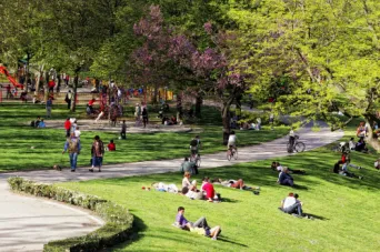 Photo TOULOUSE by VIET - Une apr&egrave;s-midi au parc