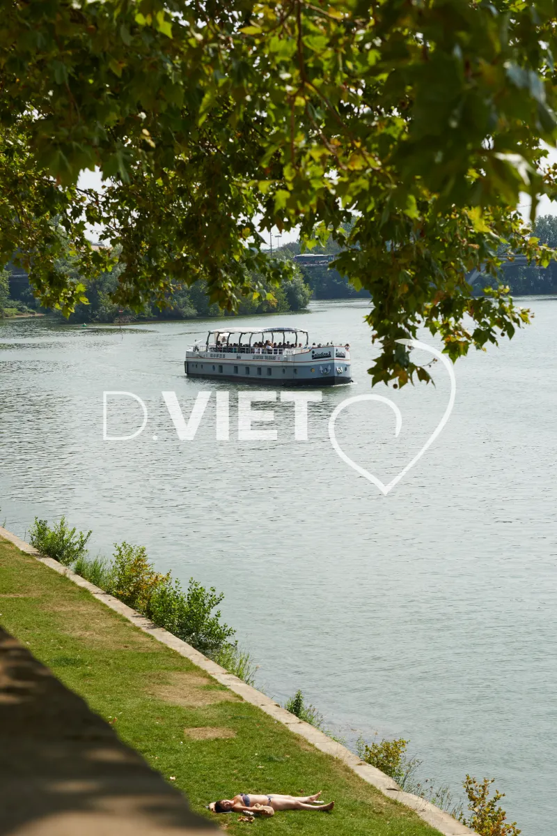 Photo TOULOUSE by VIET - Sur la garonne