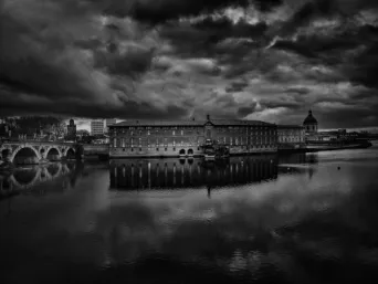 Photo TOULOUSE by VIET - Hotel Dieu