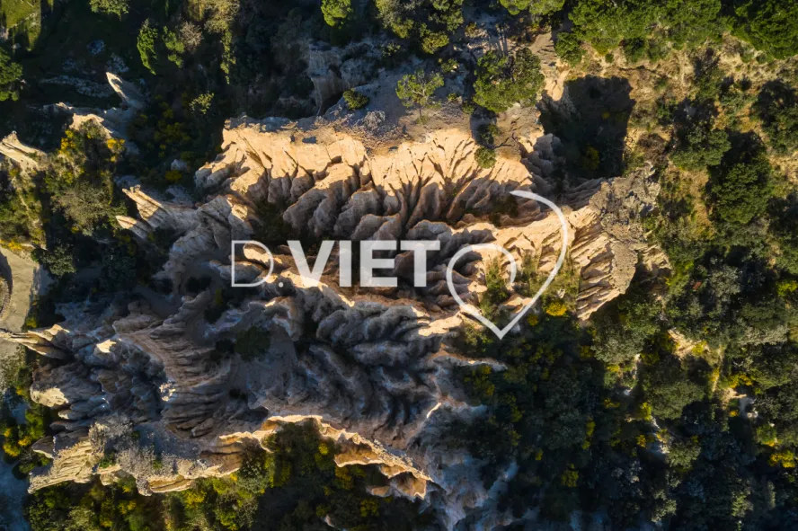 Photo TOULOUSE by VIET - Les Orgues Ille sur TET