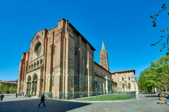 Photo TOULOUSE by VIET - Place de Saint-Sernin